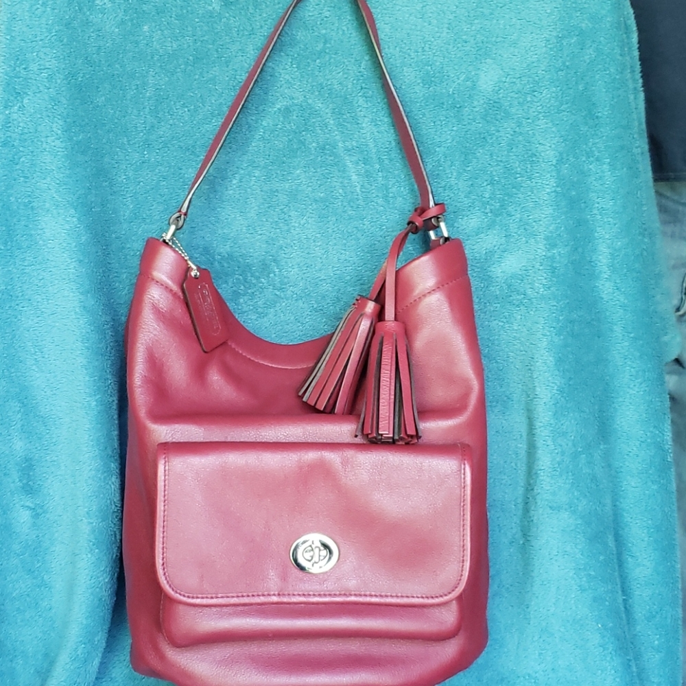 EUC Coach Legacy Archival Tassel